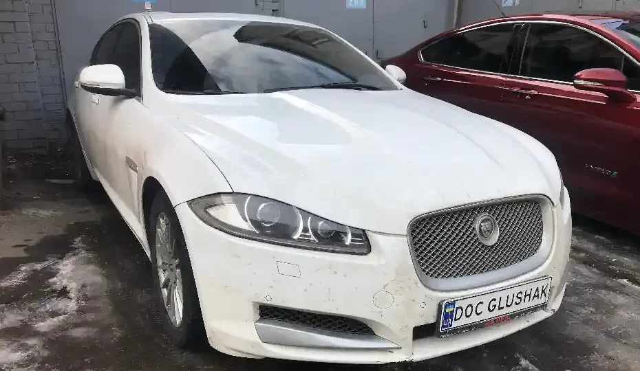 Видалення каталізаторів Jaguar XF 2.0 2013